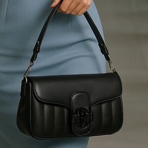 Steve Madden Black Quilted Shoulder Bag Magnetic Close SM Logo